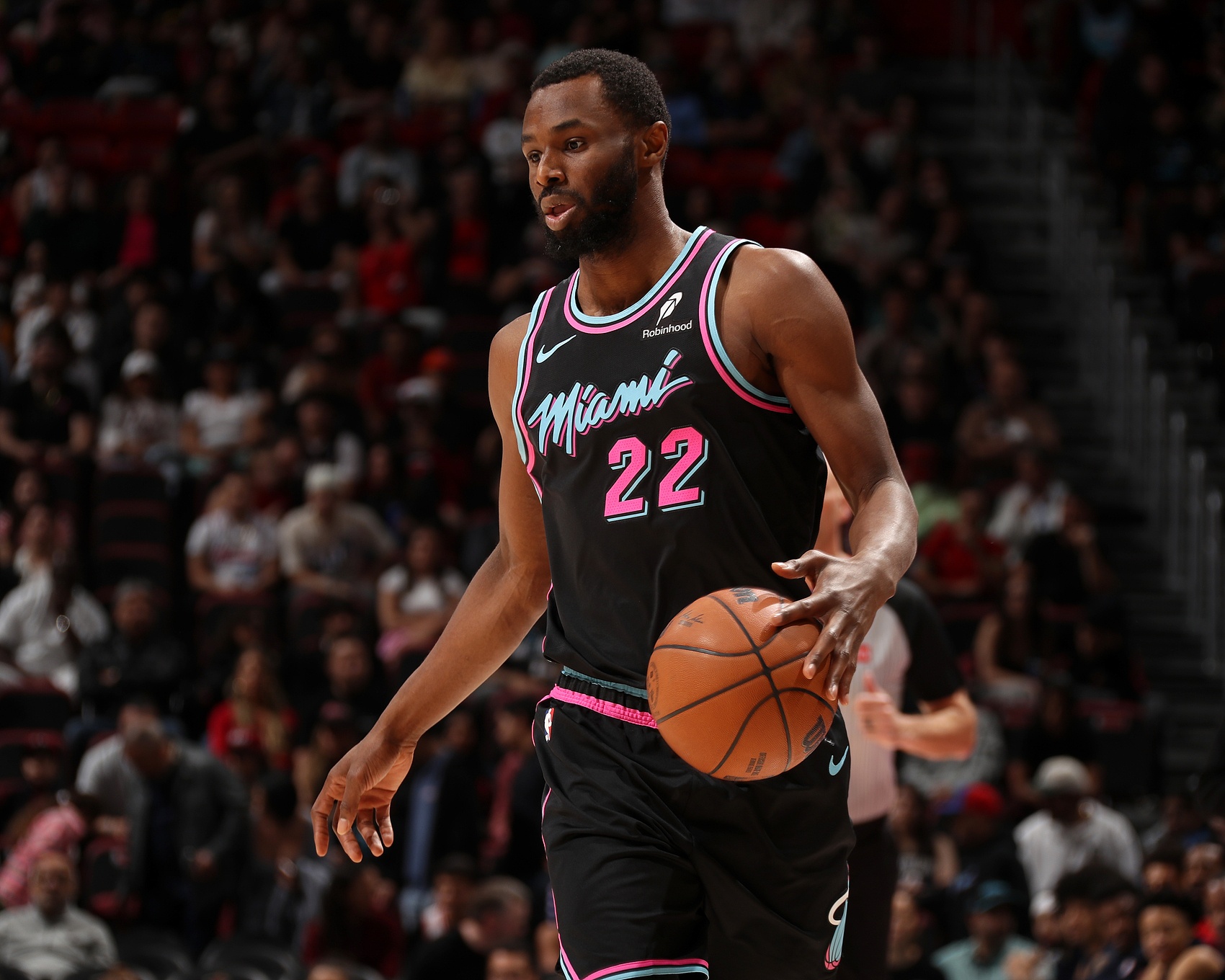 彩经网-维金斯：我们具备应对困境的能力 专注投入继续团结作战